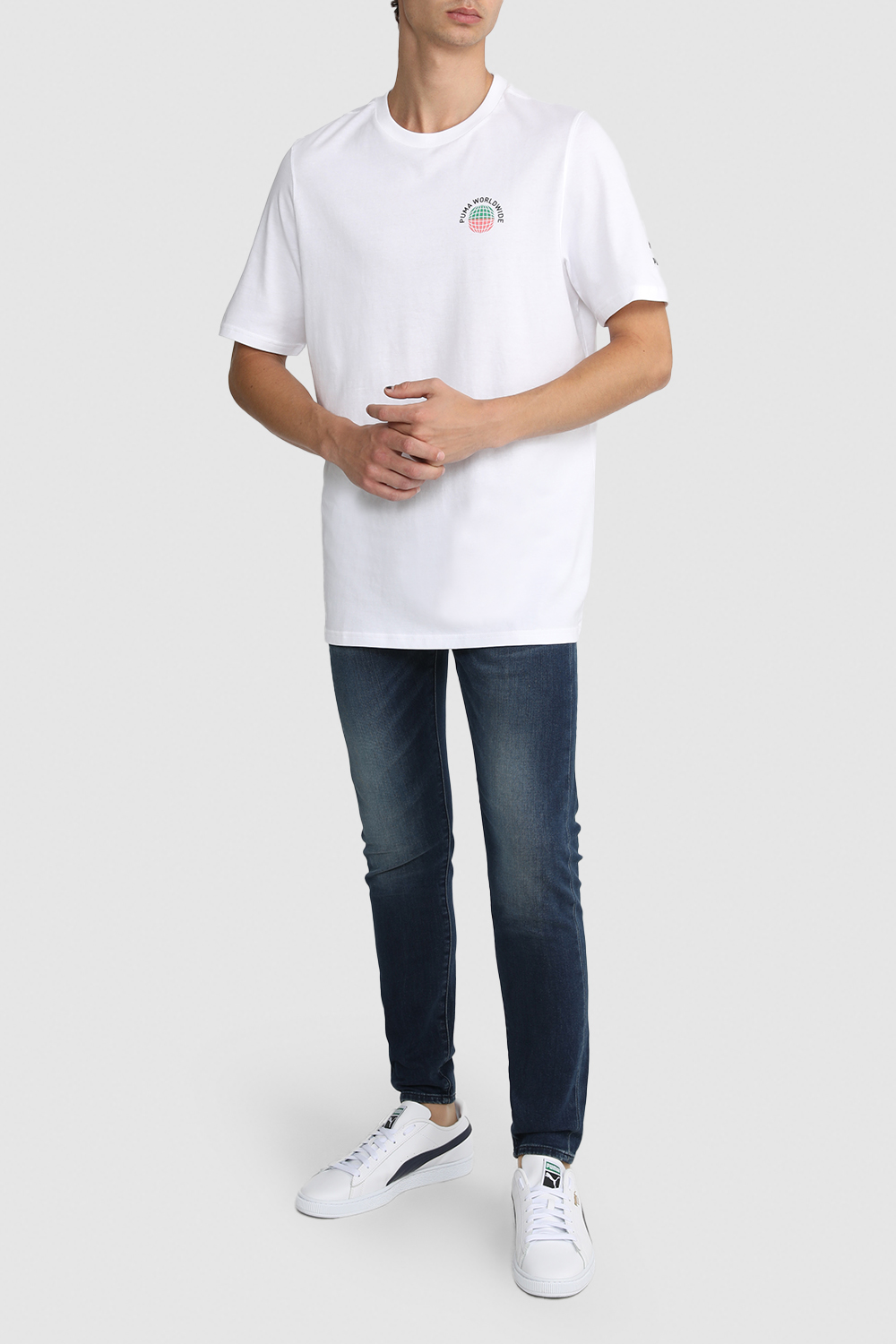 חולצת טי עם הדפס גרפיטי